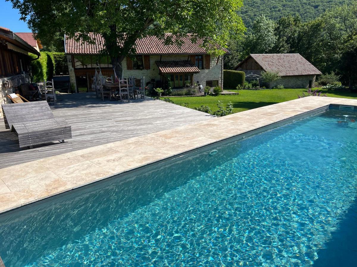 Les Granges De L'Eblouaz Bed and Breakfast Saint-Rambert-en-Bugey Esterno foto