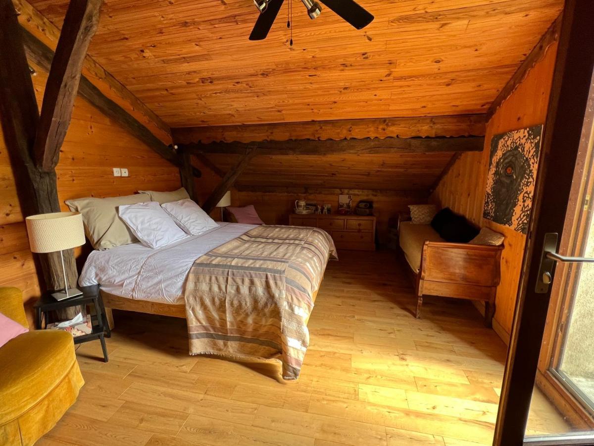 Les Granges De L'Eblouaz Bed and Breakfast Saint-Rambert-en-Bugey Esterno foto